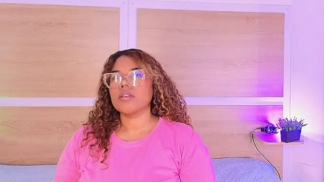  nickypurple  online show from 04/23/26, 06:32