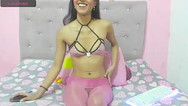 Ania-Ross online show from 03/04/25, 10:49