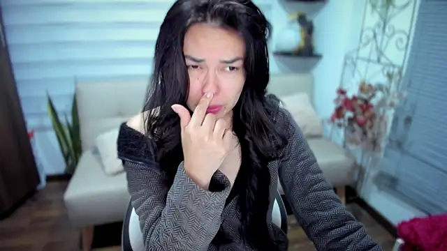 Lunlunera online show from 12/20/25, 03:13