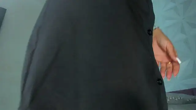 Snapshot of Hellen_Sky chatting on 02/10/26, 07:18 Hellen Sky online show from 02/10/26, 07:18