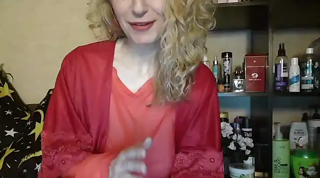 Natasha Nannette online show from 03/07/25, 08:22