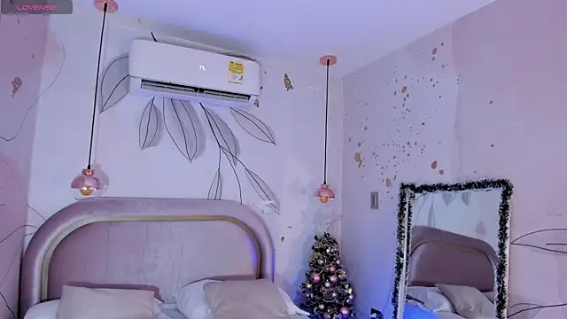 Snapshot of JESYSOZ23_ chatting on 01/15/25, 03:33 JESYSOZ23 online show from 01/15/25, 03:33