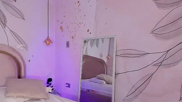 Snapshot of JESYSOZ23_ chatting on 01/22/25, 09:13 JESYSOZ23 online show from 01/22/25, 09:13