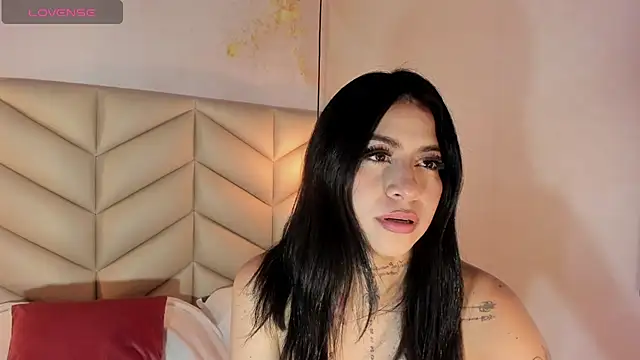 Snapshot of JESYSOZ23_ chatting on 09/24/25, 02:42 JESYSOZ23 online show from 09/24/25, 02:42