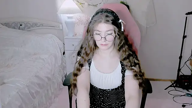 RuthMorse online show from 03/09/26, 07:18