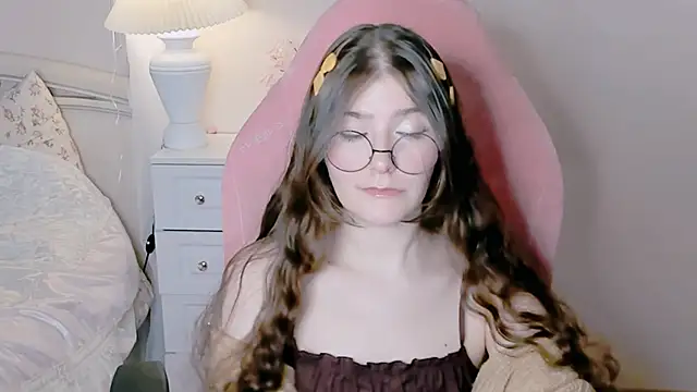 RuthMorse online show from 04/23/26, 08:22