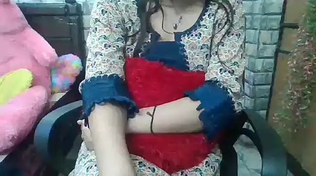 Snapshot of Sexy_iknoor chatting on 01/19/25, 11:01 Sexy iknoor online show from 01/19/25, 11:01