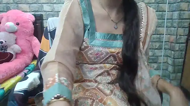 Sexy iknoor online show from 10/21/25, 04:57