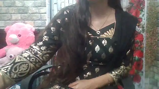 Sexy iknoor online show from 04/23/26, 05:41