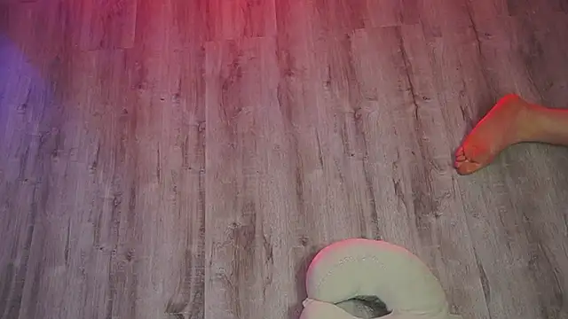 isa red hair online show from 02/01/26, 01:37