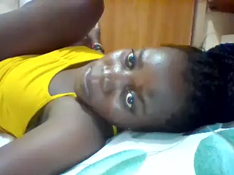 Snapshot of Alessandrajenna chatting on 02/14/25, 06:19 Alessandrajenna online show from 02/14/25, 06:19