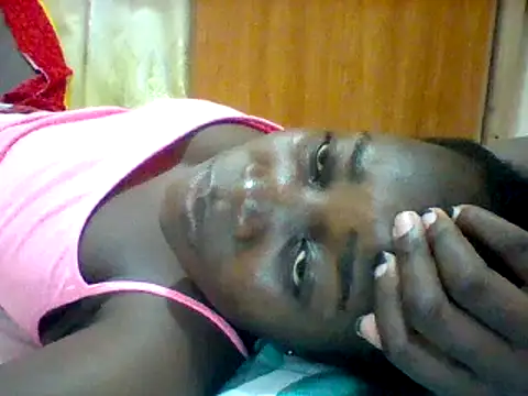 Snapshot of Alessandrajenna chatting on 02/23/25, 06:56 Alessandrajenna online show from 02/23/25, 06:56