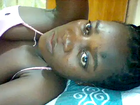 Snapshot of Alessandrajenna chatting on 03/03/25, 03:20 Alessandrajenna online show from 03/03/25, 03:20