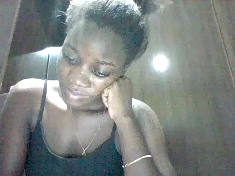 Alessandrajenna online show from 04/15/26, 07:58