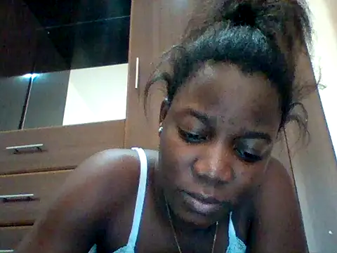 Alessandrajenna online show from 04/21/26, 07:03