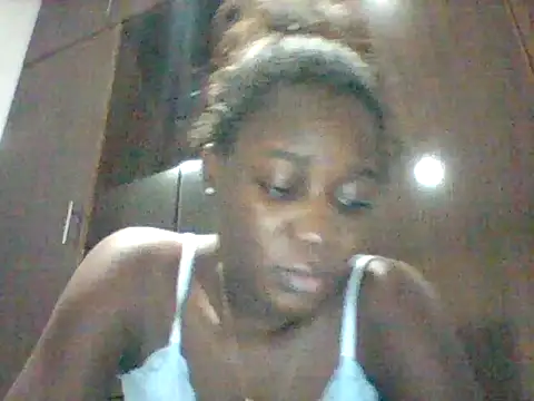 Alessandrajenna online show from 04/22/26, 10:28