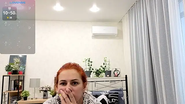 Anna127Moon online show from 04/11/26, 12:31