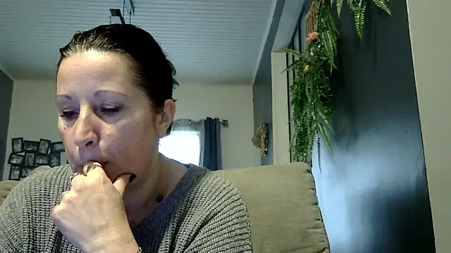 feline27 online show from 01/18/26, 12:42