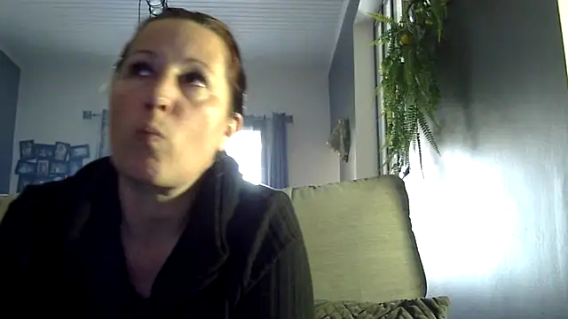 feline27 online show from 04/14/26, 09:15