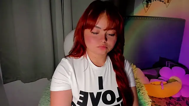 Snapshot of damn_that_booty chatting on 10/02/25, 02:29 damn that booty online show from 10/02/25, 02:29