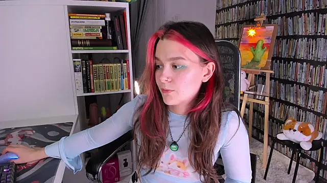 icefroqq online show from 04/17/26, 07:28