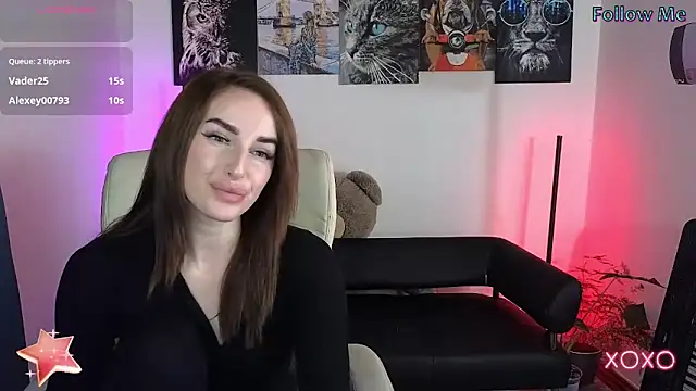 xx adrihanna xx online show from 02/25/25, 06:09