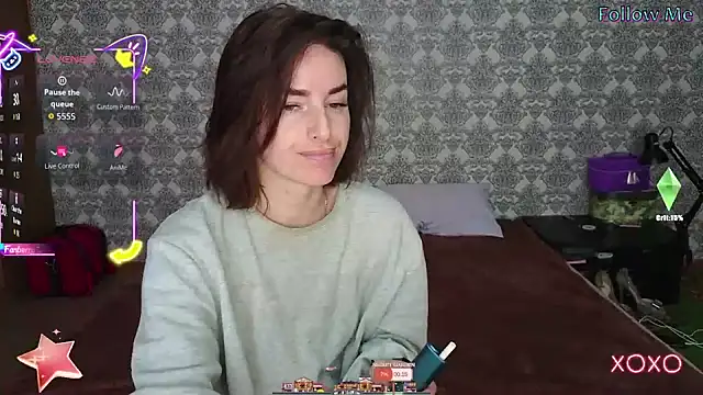 xx adrihanna xx online show from 10/08/25, 05:16