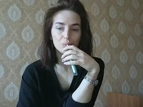 xx adrihanna xx online show from 02/16/26, 10:11