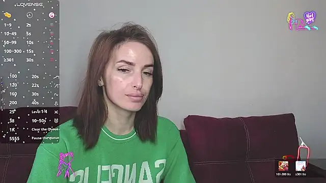 xx adrihanna xx online show from 04/14/26, 12:33