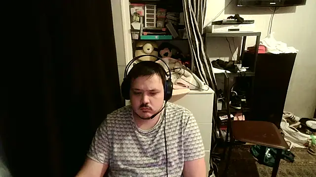 Snapshot of Bebemickey75 chatting on 02/23/25, 07:28 Bebemickey75 online show from 02/23/25, 07:28