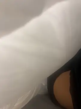 Snapshot of Bebemickey75 chatting on 03/22/25, 03:31 Bebemickey75 online show from 03/22/25, 03:31