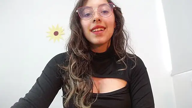 kute Aliz online show from 12/18/24, 09:08