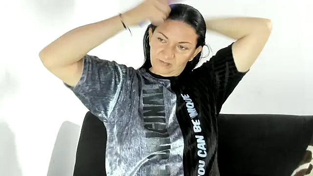 Angelblue  online show from 10/08/25, 02:47