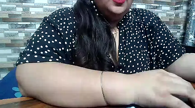 Snapshot of Sexy_raman_ chatting on 12/26/24, 07:45 Sexy raman online show from 12/26/24, 07:45