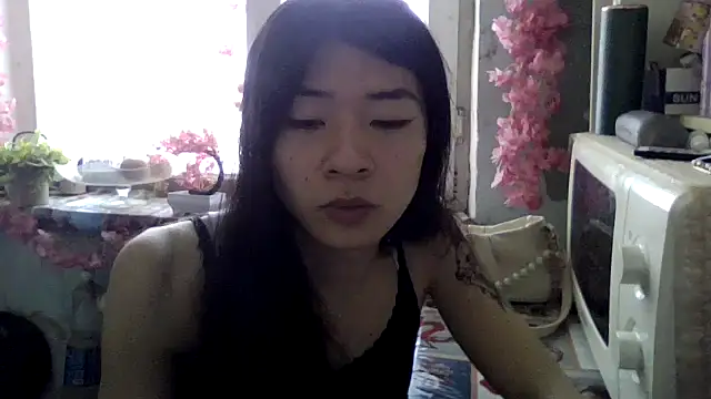 CarlyJoy online show from 01/06/26, 10:41