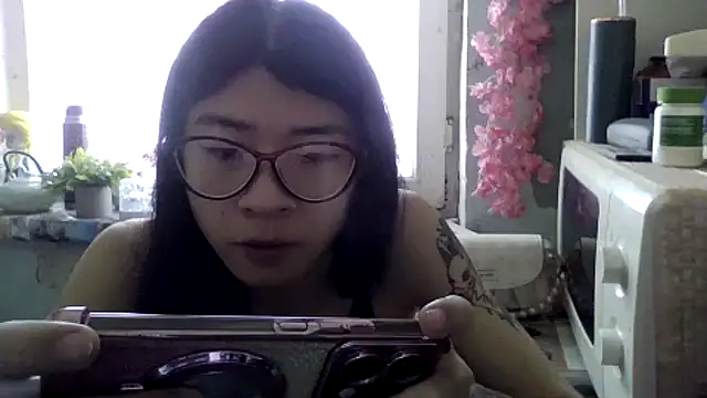 CarlyJoy online show from 03/26/26, 10:43