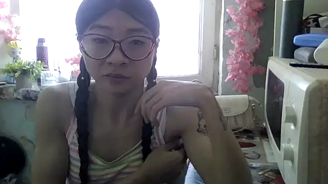 CarlyJoy online show from 04/14/26, 10:21