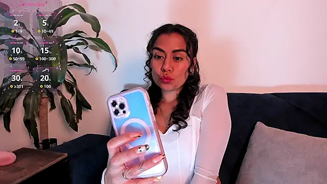 im amber online show from 11/05/25, 01:44