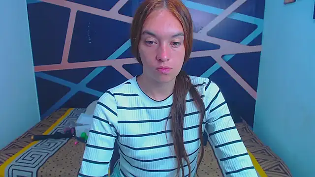 Snapshot of SofiaWet23 chatting on 10/01/25, 12:22 SofiaWet23 online show from 10/01/25, 12:22