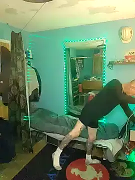 Snapshot of deepstroker42071 chatting on 01/09/25, 09:26 deepstroker42071 online show from 01/09/25, 09:26