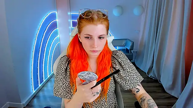 Mira  Blush online show from 02/28/25, 01:47