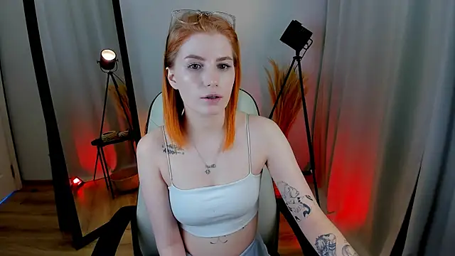 Mira  Blush online show from 03/06/25, 08:37