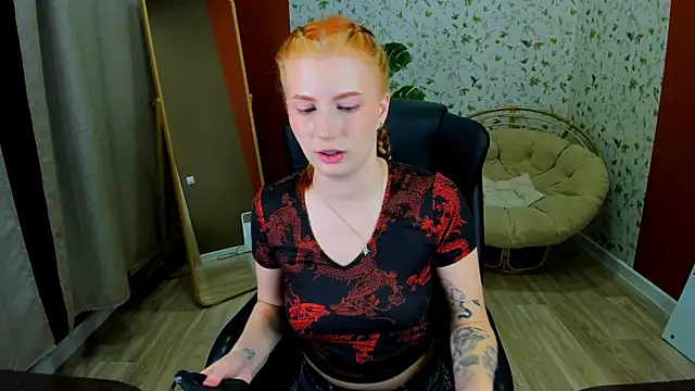 Mira  Blush online show from 11/14/25, 09:13