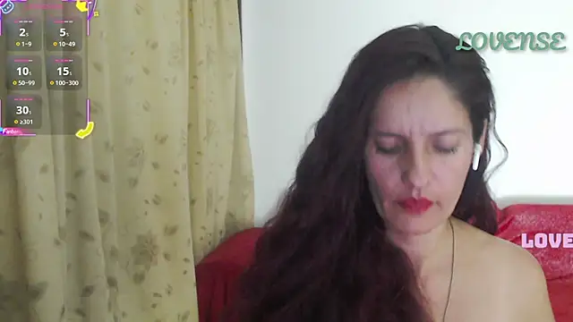 catalina duran1 online show from 11/10/25, 05:17