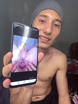 the littleangel1 online show from 12/26/24, 06:52