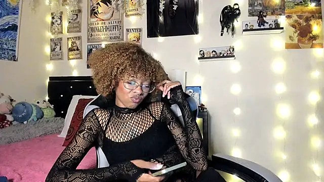 Cristal Jonasxh online show from 09/10/25, 04:12