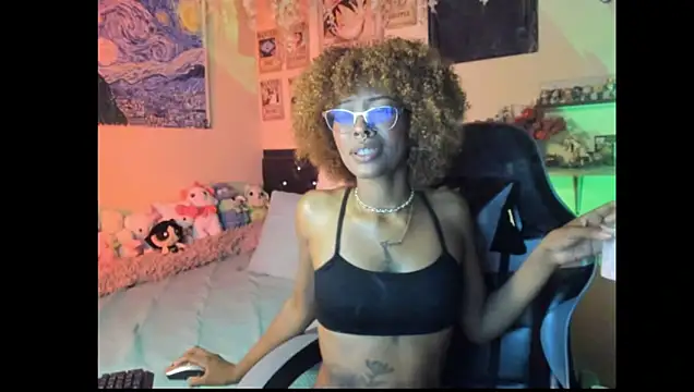 Cristal Jonasxh online show from 05/01/26, 02:38