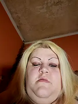 Snapshot of ducicsajsziii chatting on 01/09/25, 06:36 ducicsajsziii online show from 01/09/25, 06:36