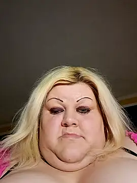 Snapshot of ducicsajsziii chatting on 02/12/25, 09:54 ducicsajsziii online show from 02/12/25, 09:54