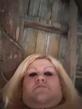 ducicsajsziii online show from 03/07/25, 08:22